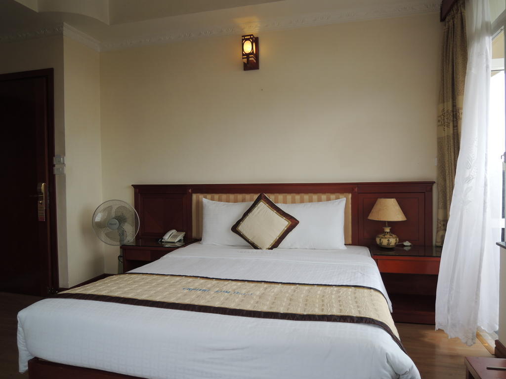 Satel Hotel Hanoi Pokój zdjęcie